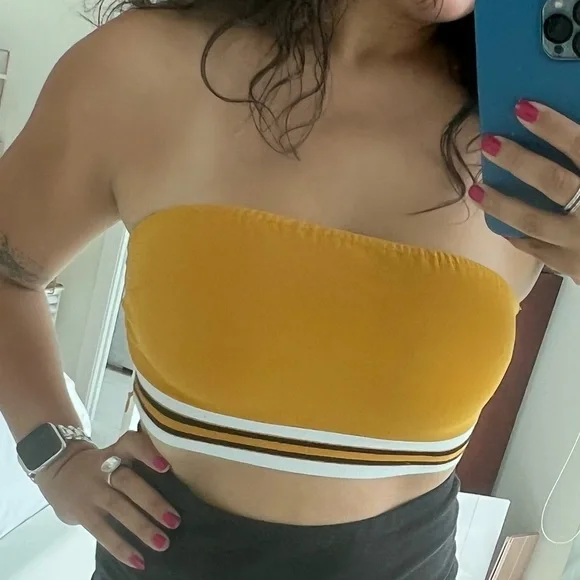 Akira Yellow and Black Side Zip Tube Top Size Medium - Picture 8 of 8